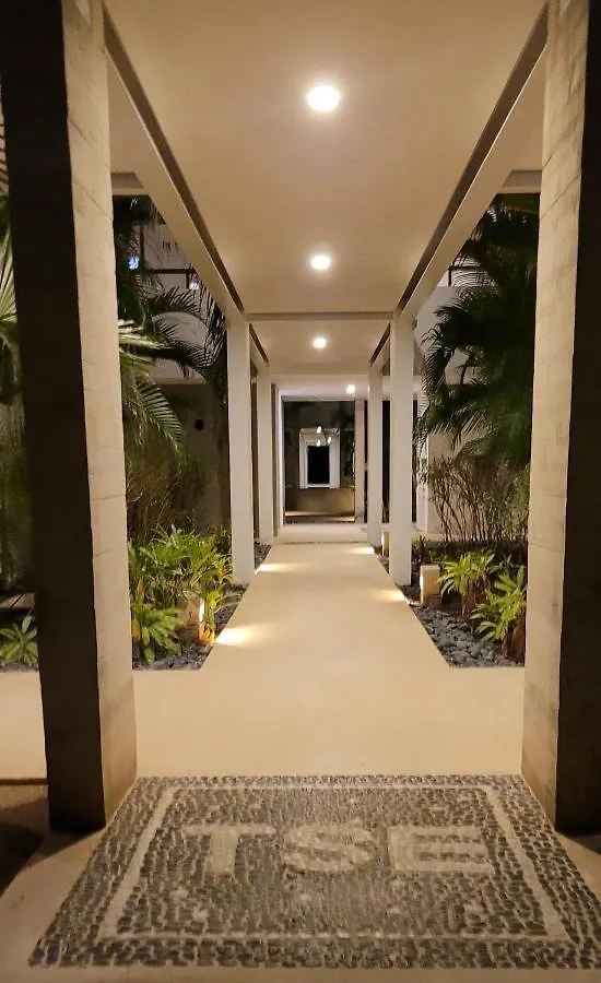 Tao Condo In Tulum Country Club-Bahia Principe, Screened Corner Balcony, Beach And Golf Club Access Akumal 0*,  Mexico
