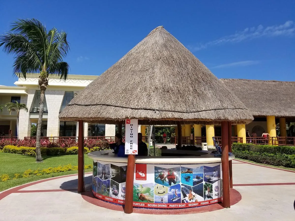 Apartment Tao Condo In Tulum Country Club-Bahia Principe, Screened Corner Balcony, Beach And Golf Club Access Akumal